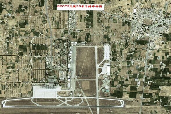 SPOT5卫星拍摄的2.5米分辨率机场卫星图