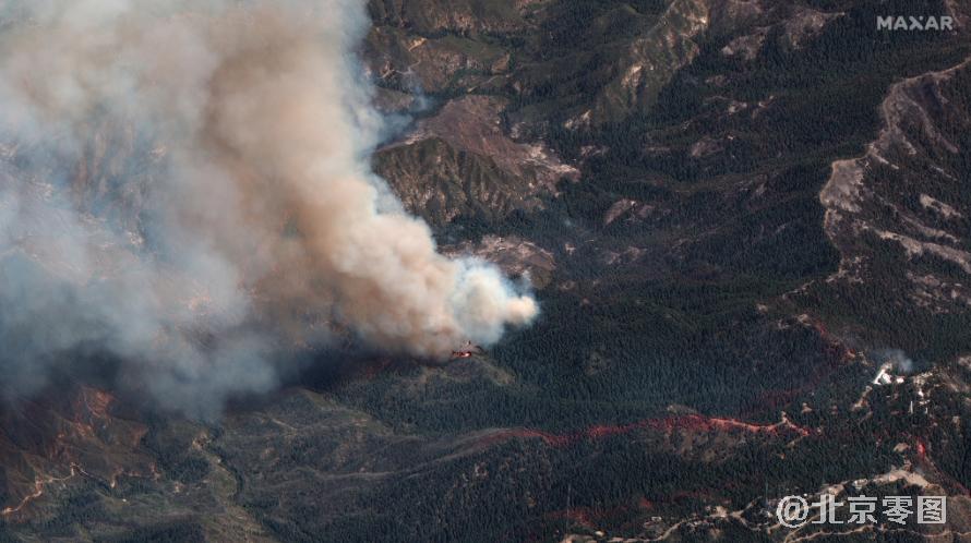Maxar卫星图像下的洛杉矶东北部森林大火