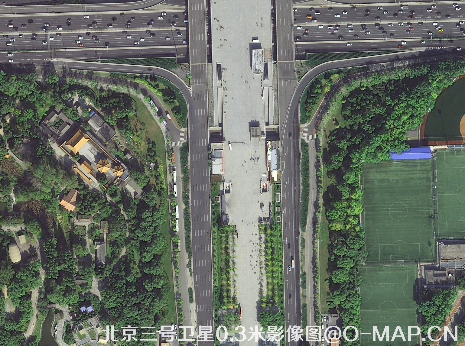 北京三号卫星拍摄的高速高架0.3米卫星地图