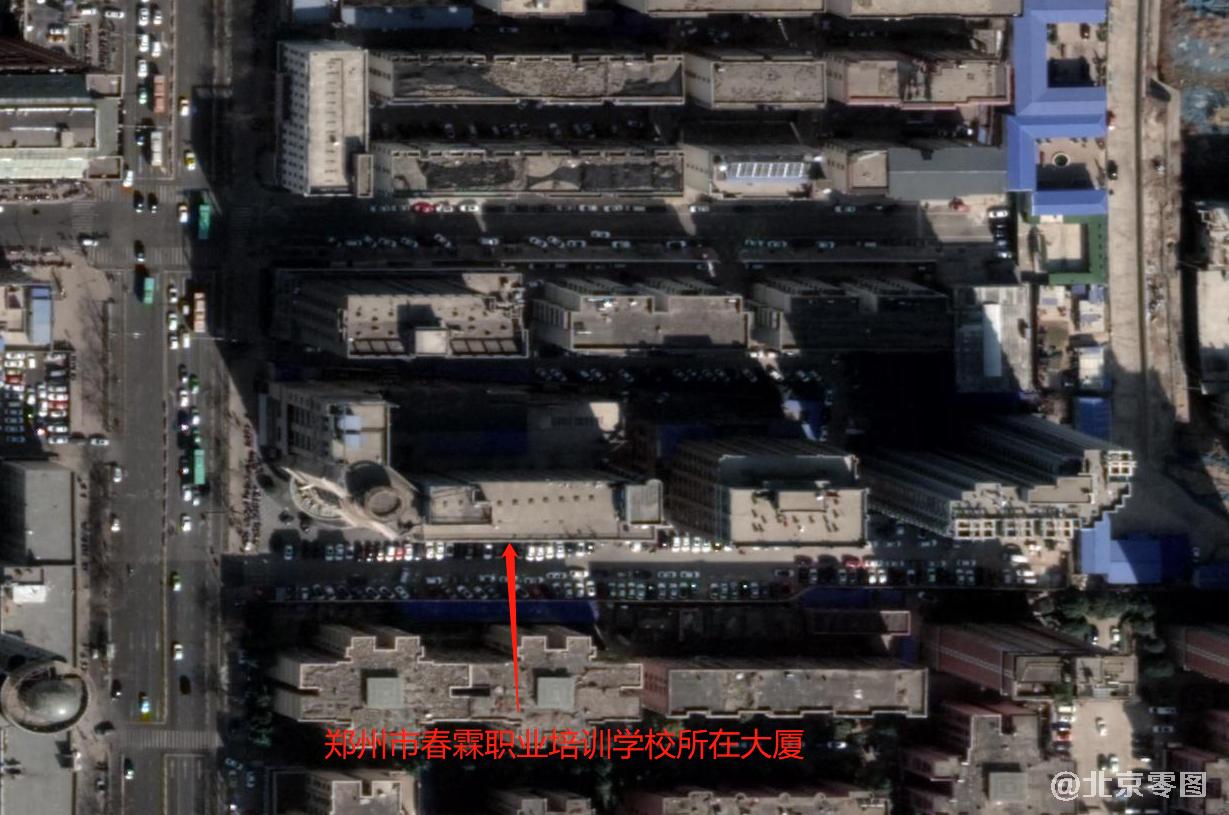 谷歌卫星地图上的郑州市春霖职业培训学校所在大楼