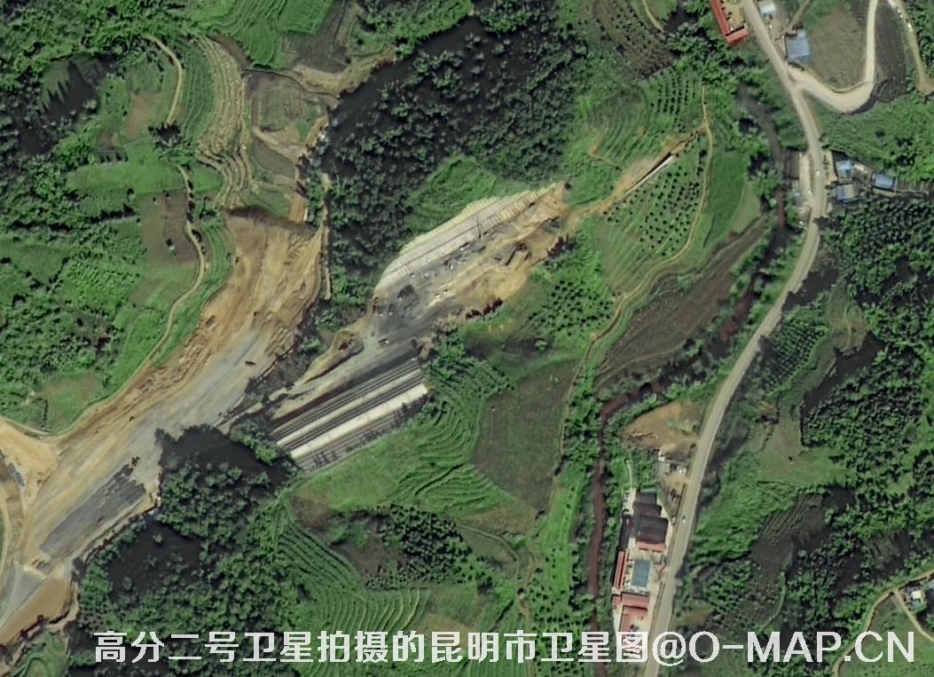 高分二号卫星拍摄的云南省昆明市0.8米卫星图