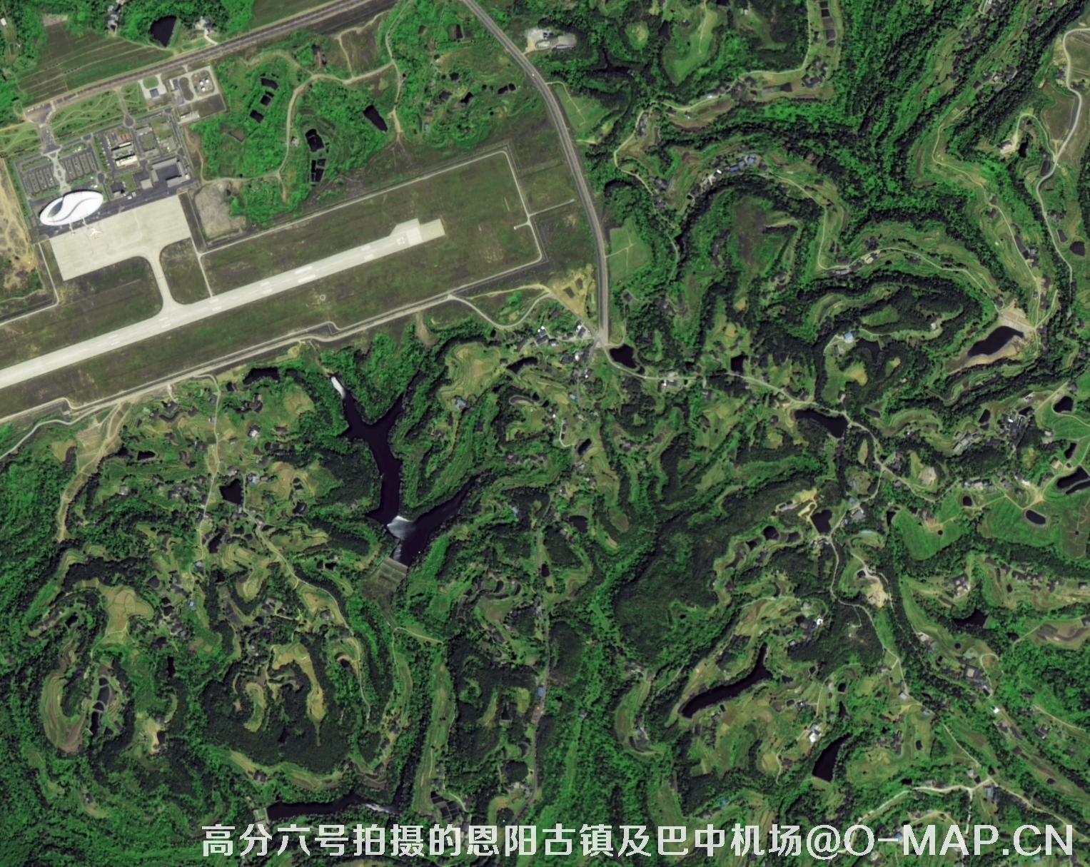 高分六号卫星恩阳古镇和巴中机场影像图