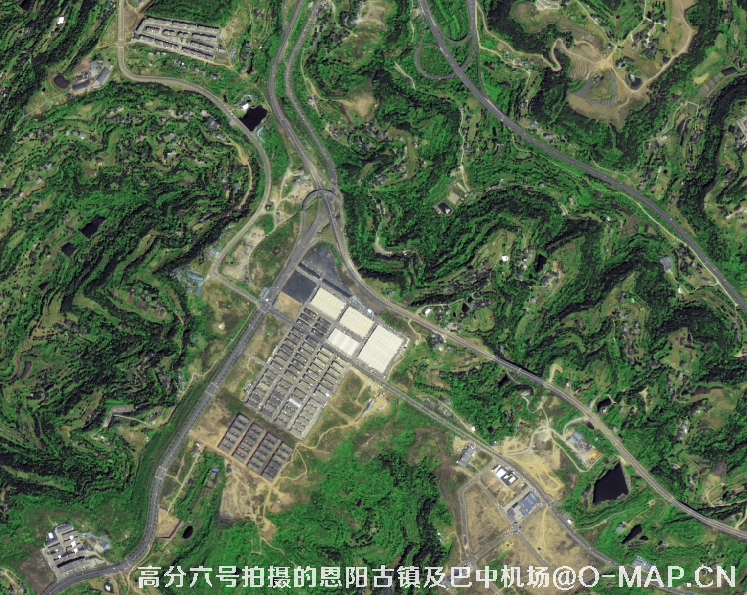 高分六号卫星恩阳古镇和巴中机场影像图