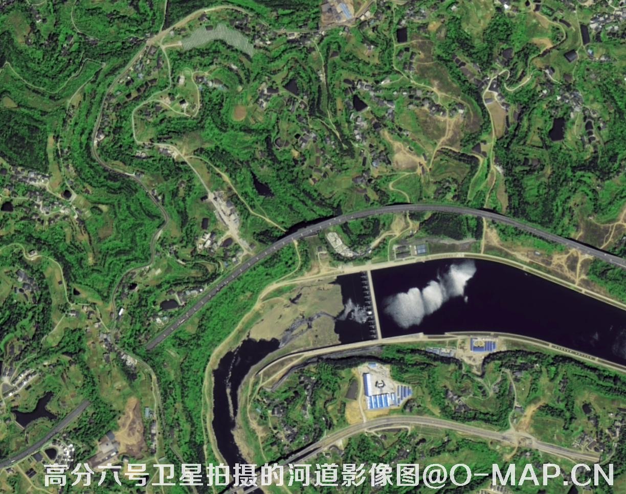 高分六号卫星拍摄的河道2米分辨率影像图