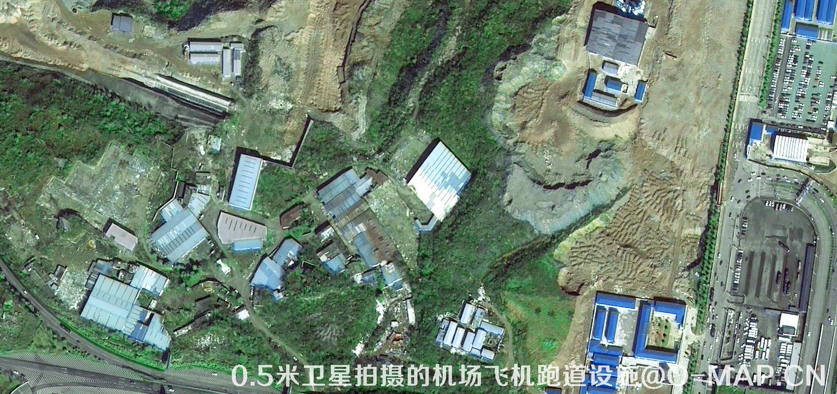 0.5米分辨率卫星拍摄的机场飞机跑道设施卫星图片