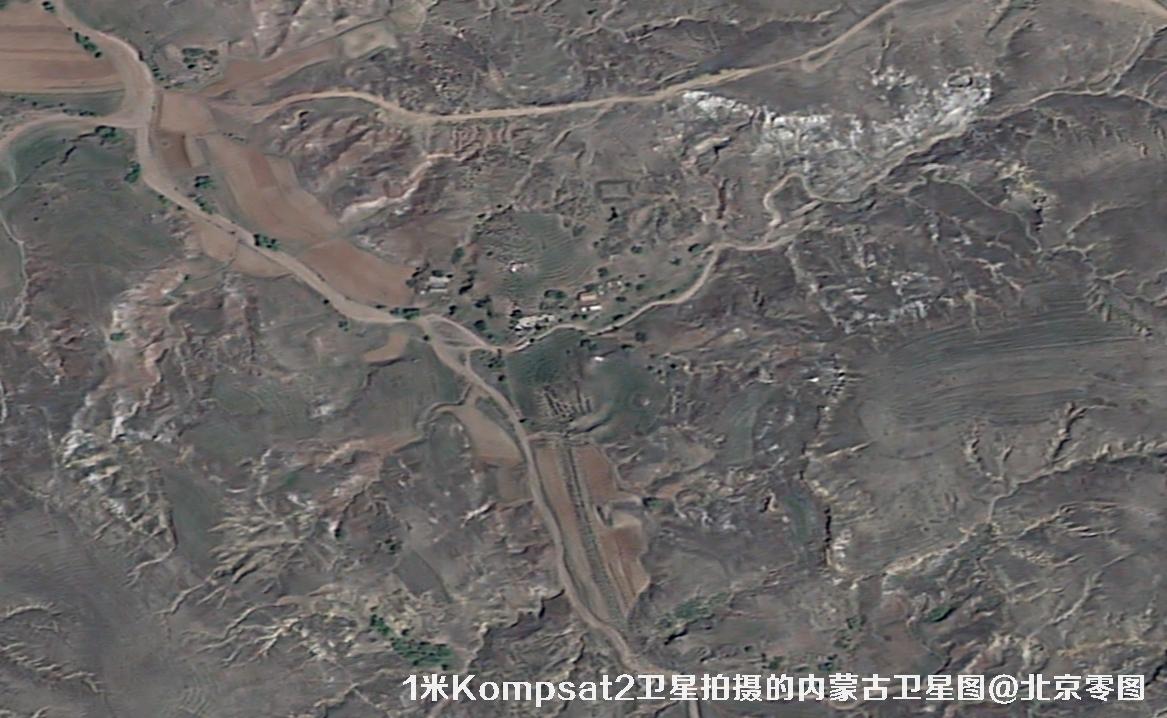 韩国阿里郎2号卫星2009年拍摄的内蒙古1米分辨率卫星图