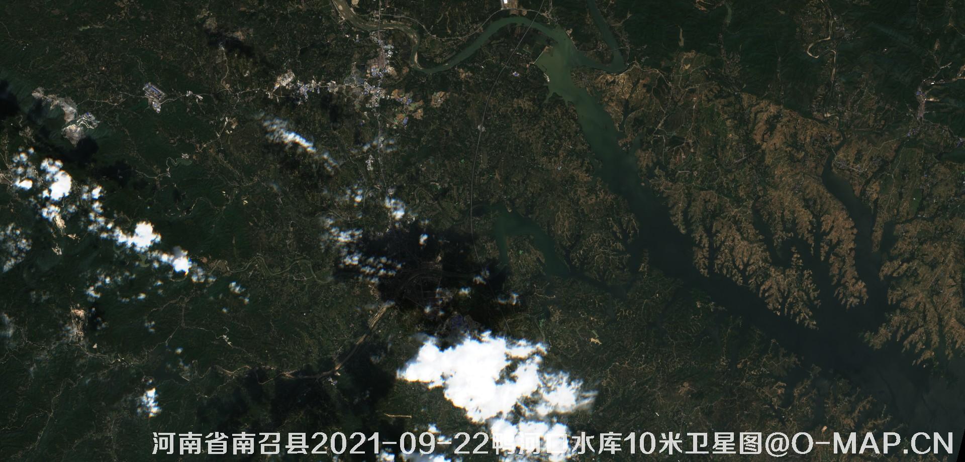 河南南阳市南召县2021-09-22鸭河口水库10米卫星图