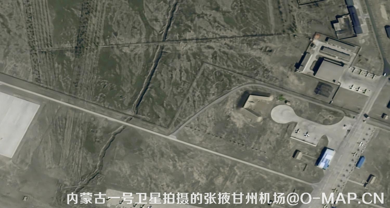 内蒙古一号卫星拍摄的甘肃张掖机场0.5米卫星图