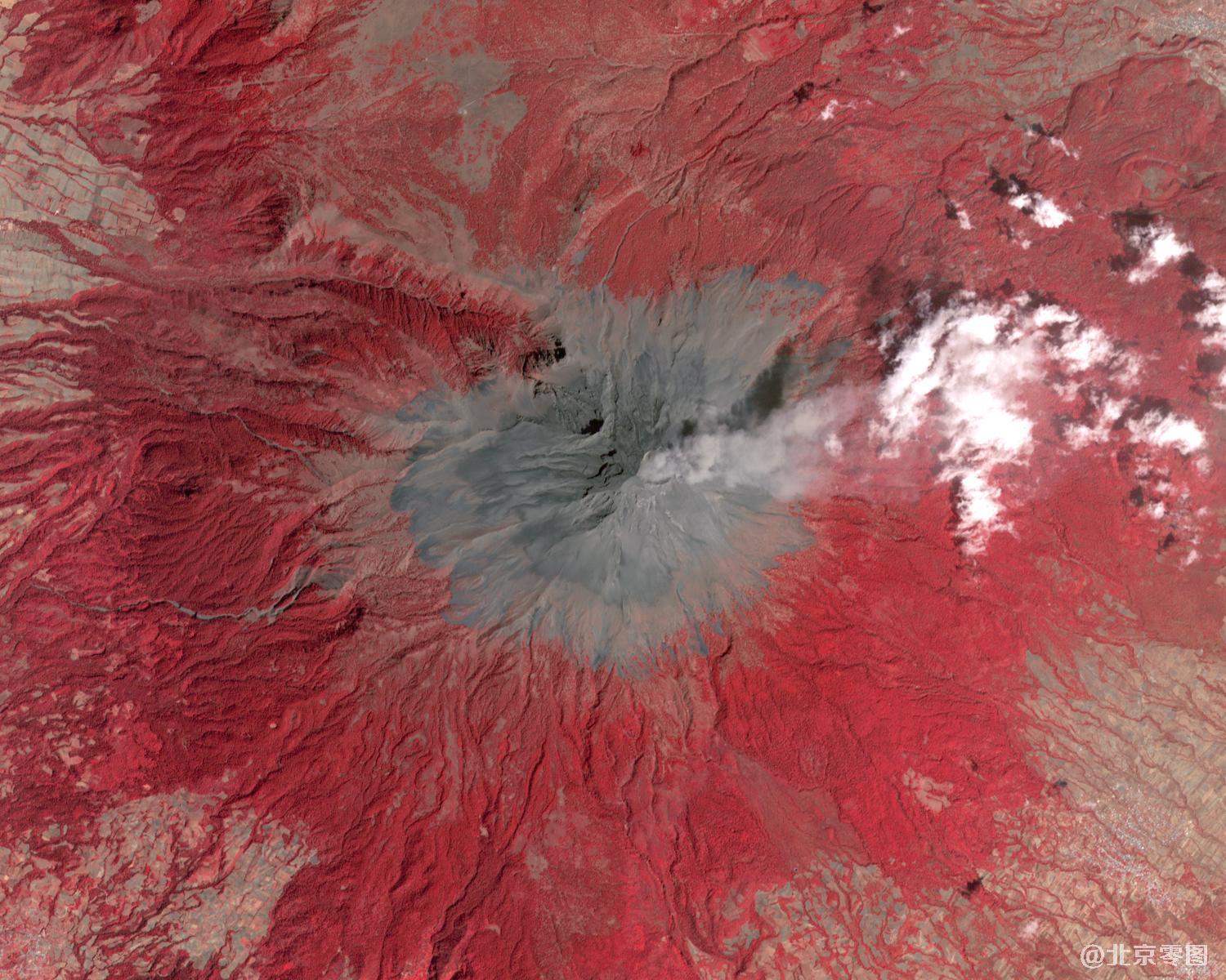 墨西哥波波卡特佩特火山卫星图