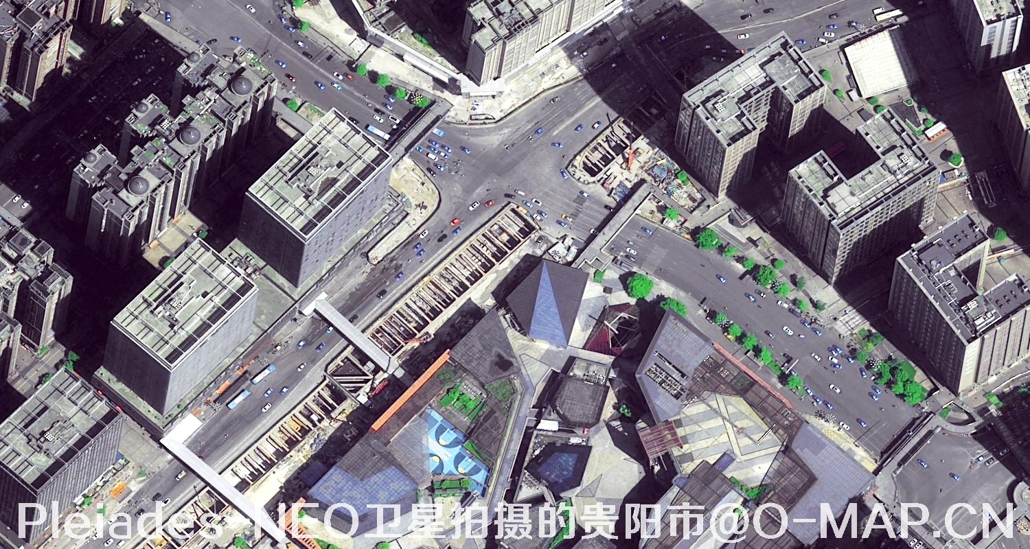 0.3米分辨率Pleiades-NEO卫星拍摄的贵阳市影像图