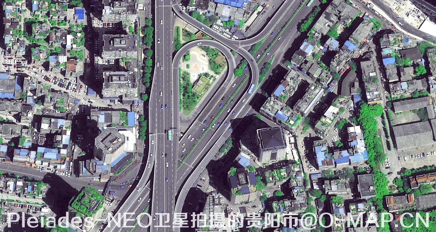 0.3米分辨率Pleiades-NEO卫星拍摄的贵阳市影像图