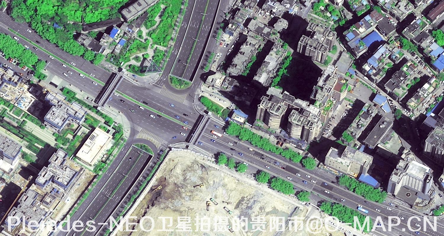 0.3米分辨率Pleiades-NEO卫星拍摄的贵阳市影像图