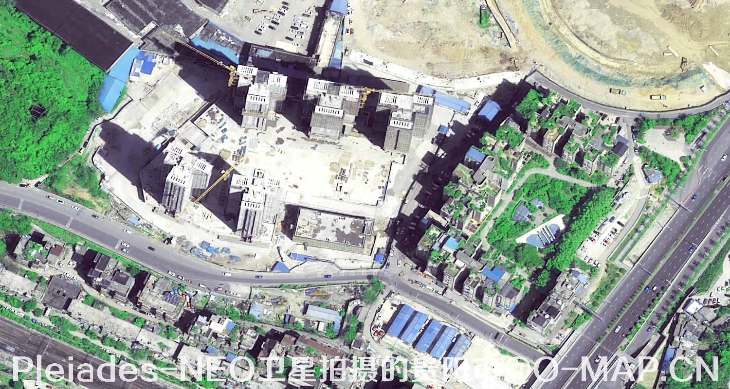 0.3米分辨率Pleiades-NEO卫星拍摄的贵阳市影像图