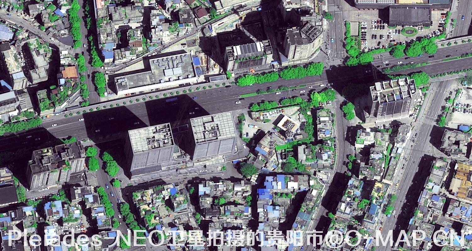 0.3米分辨率Pleiades-NEO卫星拍摄的贵阳市影像图