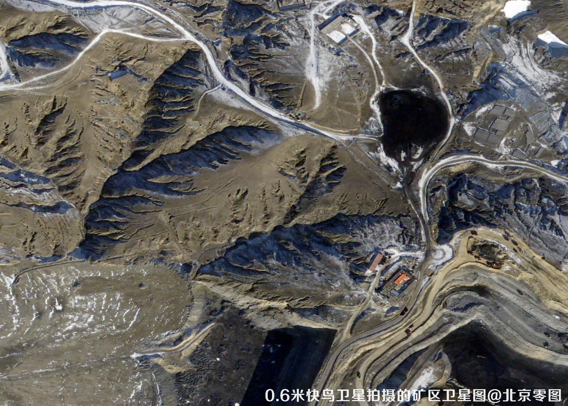 0.6米快鸟卫星拍摄的矿区卫星图