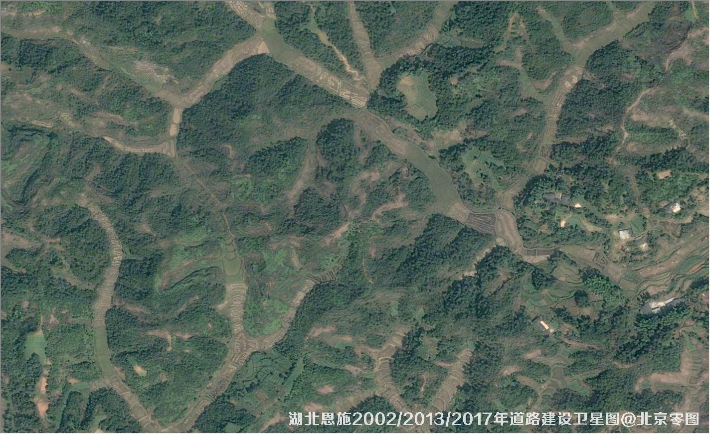 点击查看大图 湖北恩施道路建设变化卫星图