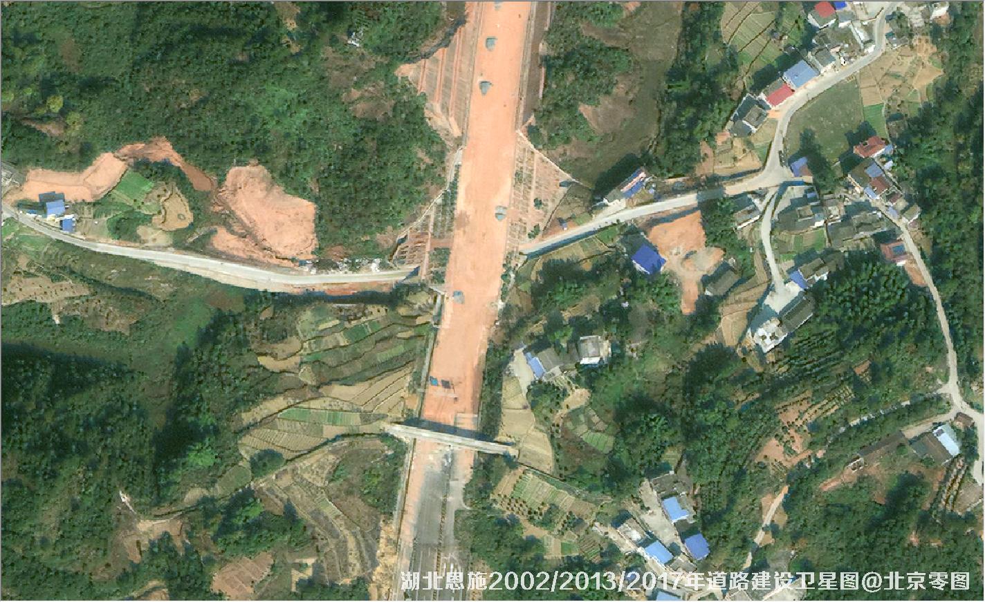 湖北恩施道路建设变化卫星图