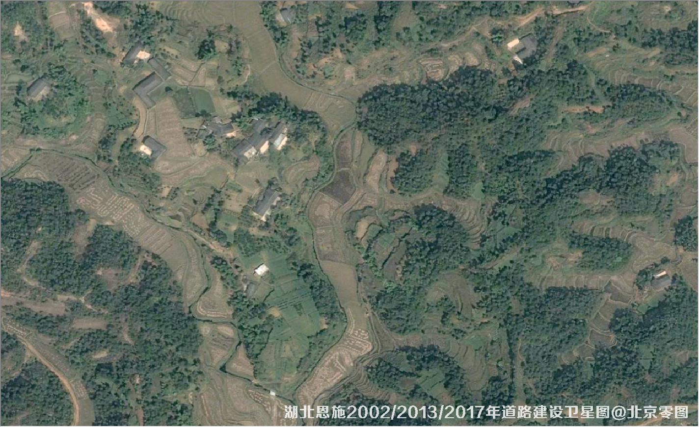 点击查看大图 湖北恩施道路建设变化卫星图