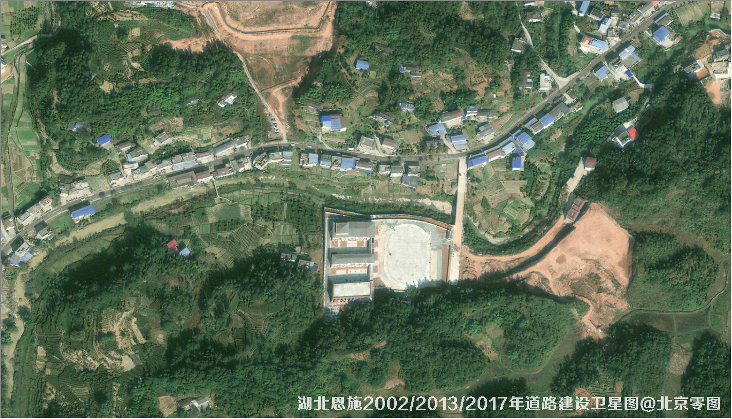 点击查看大图 湖北恩施道路建设变化卫星图