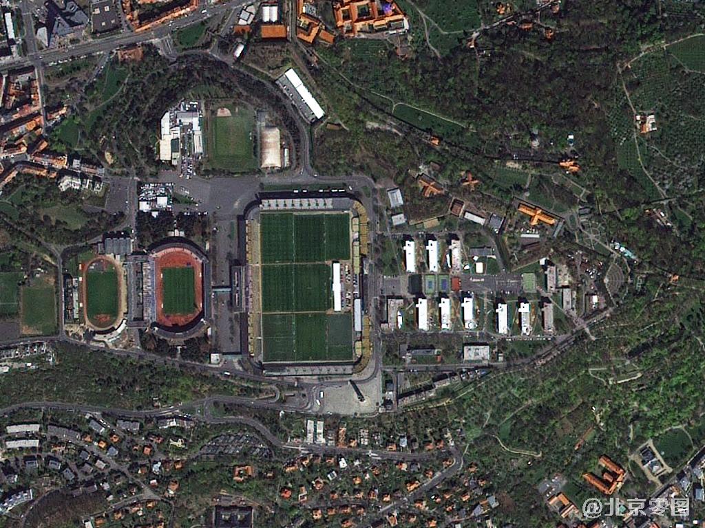 法国1.5米卫星拍摄的高清图片