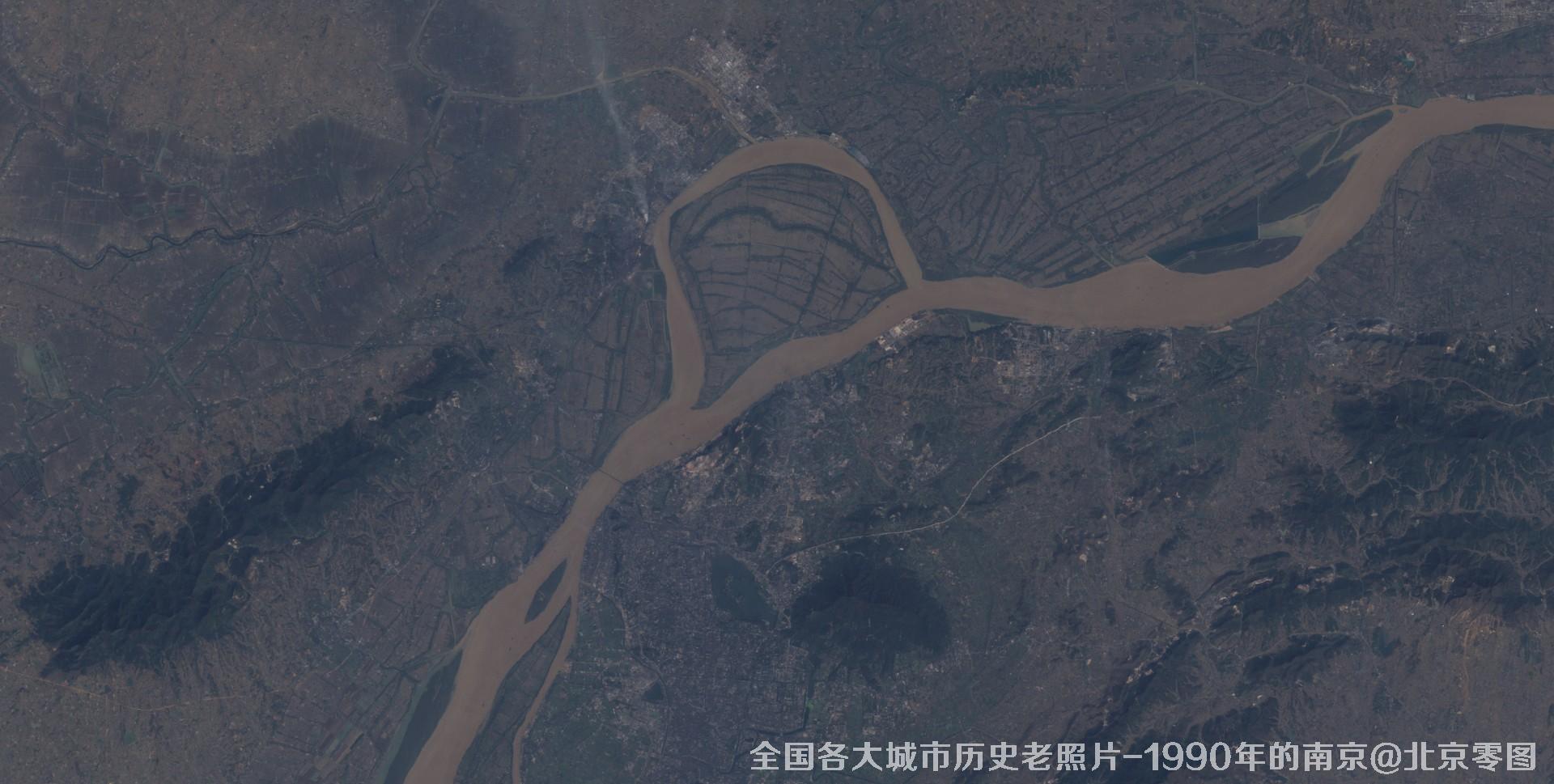 美国Landsat卫星拍摄的1990年的江苏省京市历史卫星影像图