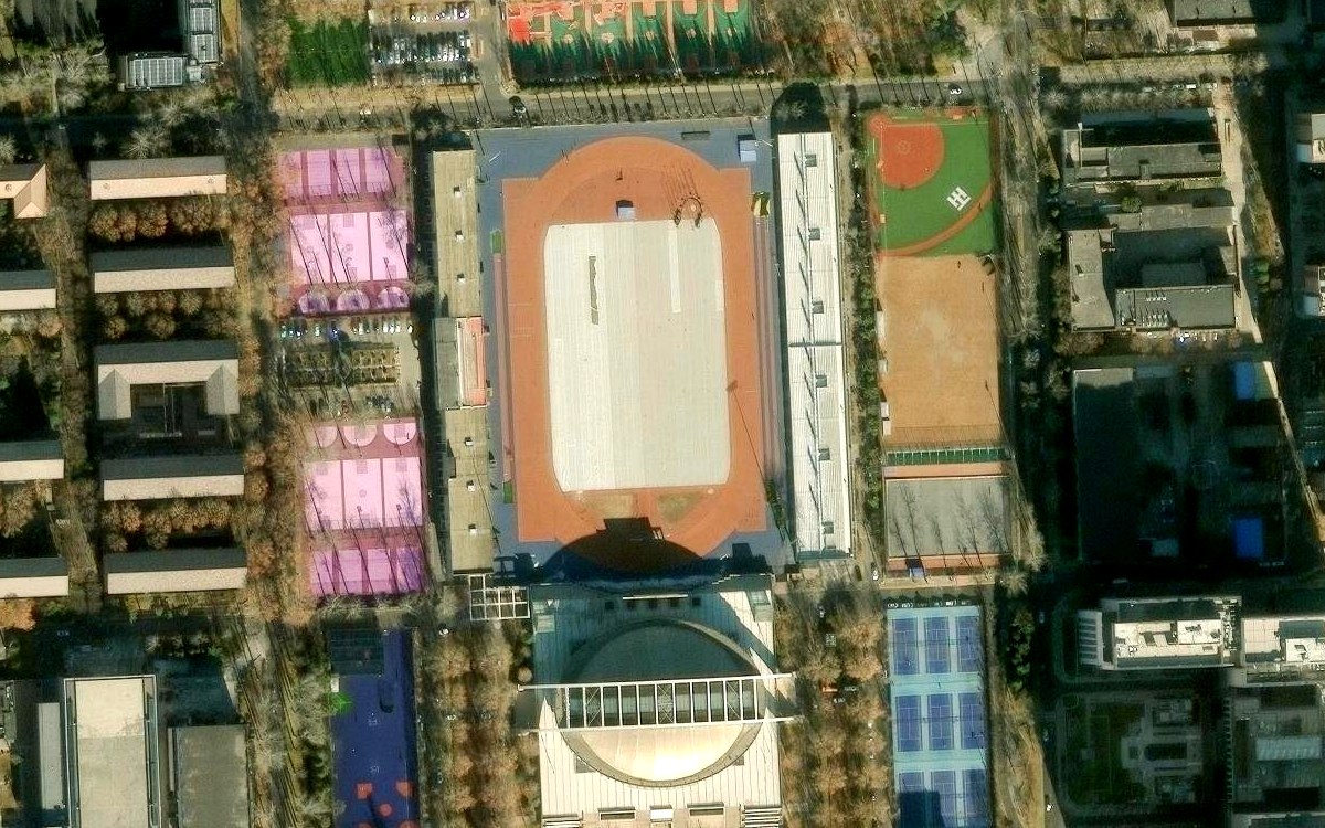 东大操场