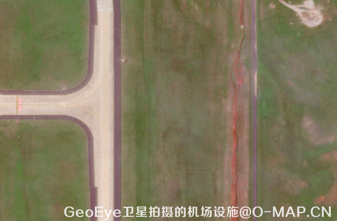 GeoEye卫星拍摄的机场设施卫星图