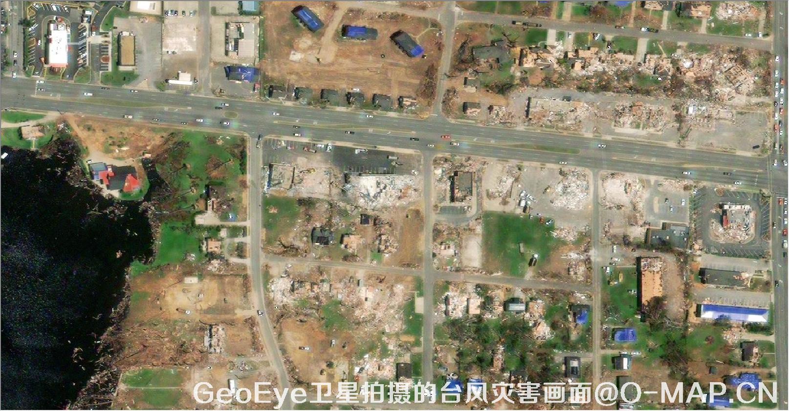 GeoEye卫星拍摄的2011年美国乔普林市龙卷风灾害画面
