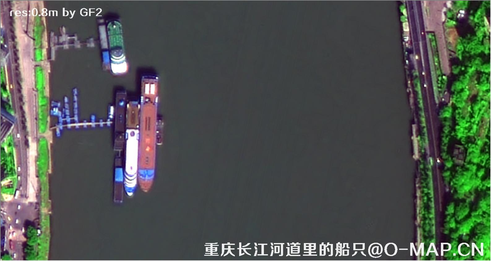 0.8米分辨率卫星拍摄的重庆市长江河道船只卫星图