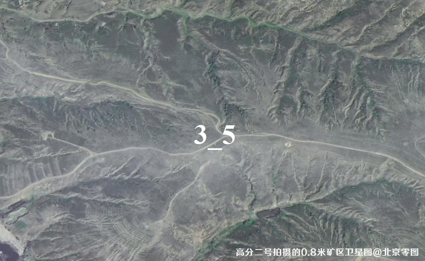 国产0.8米卫星高分二号拍摄的内蒙古矿区卫星图