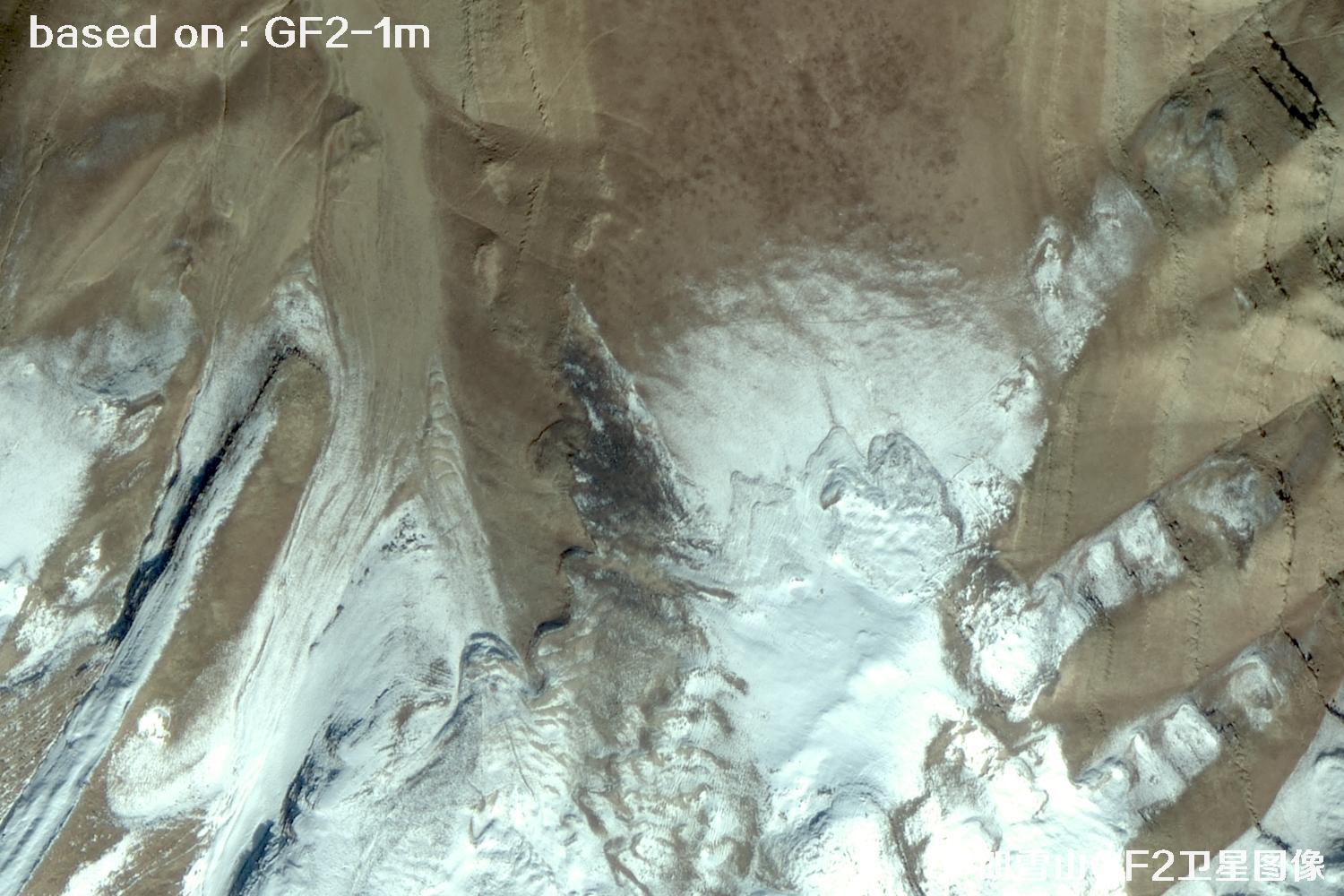 GF2卫星拍摄的伊朗雪山卫星图像