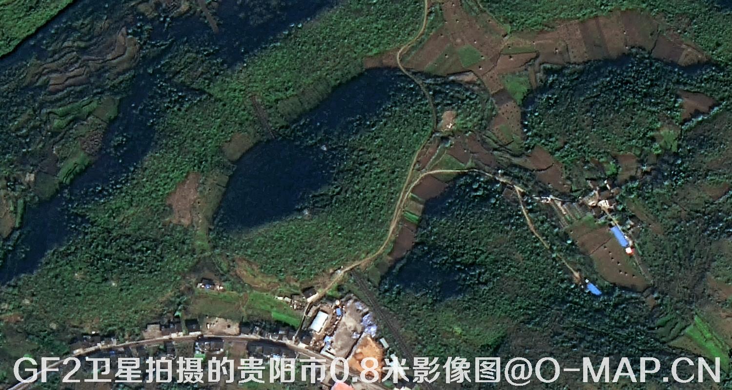 高分二号卫星拍摄的贵阳市0.8米分辨率影像图