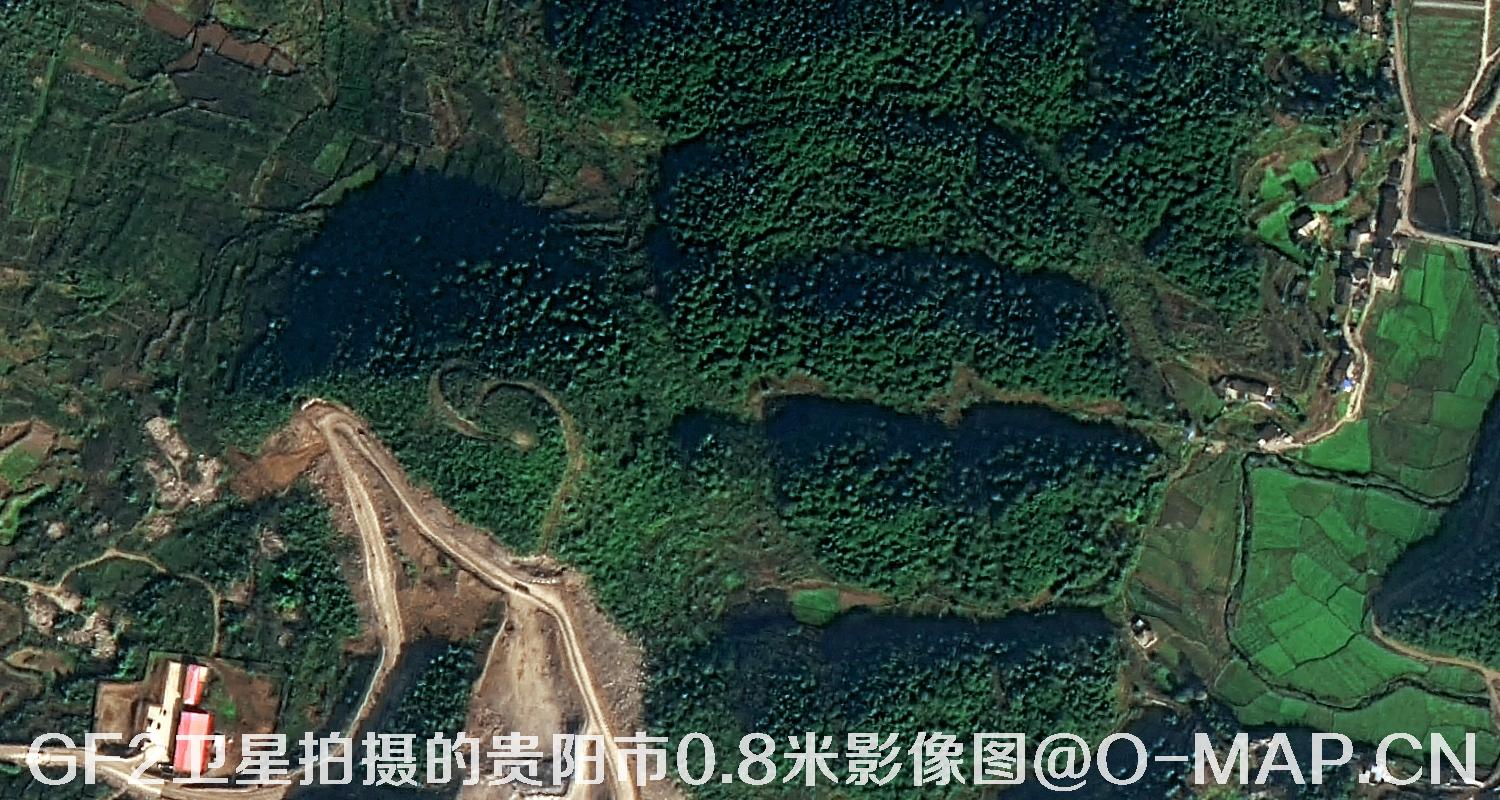 高分二号卫星拍摄的贵阳市0.8米分辨率影像图