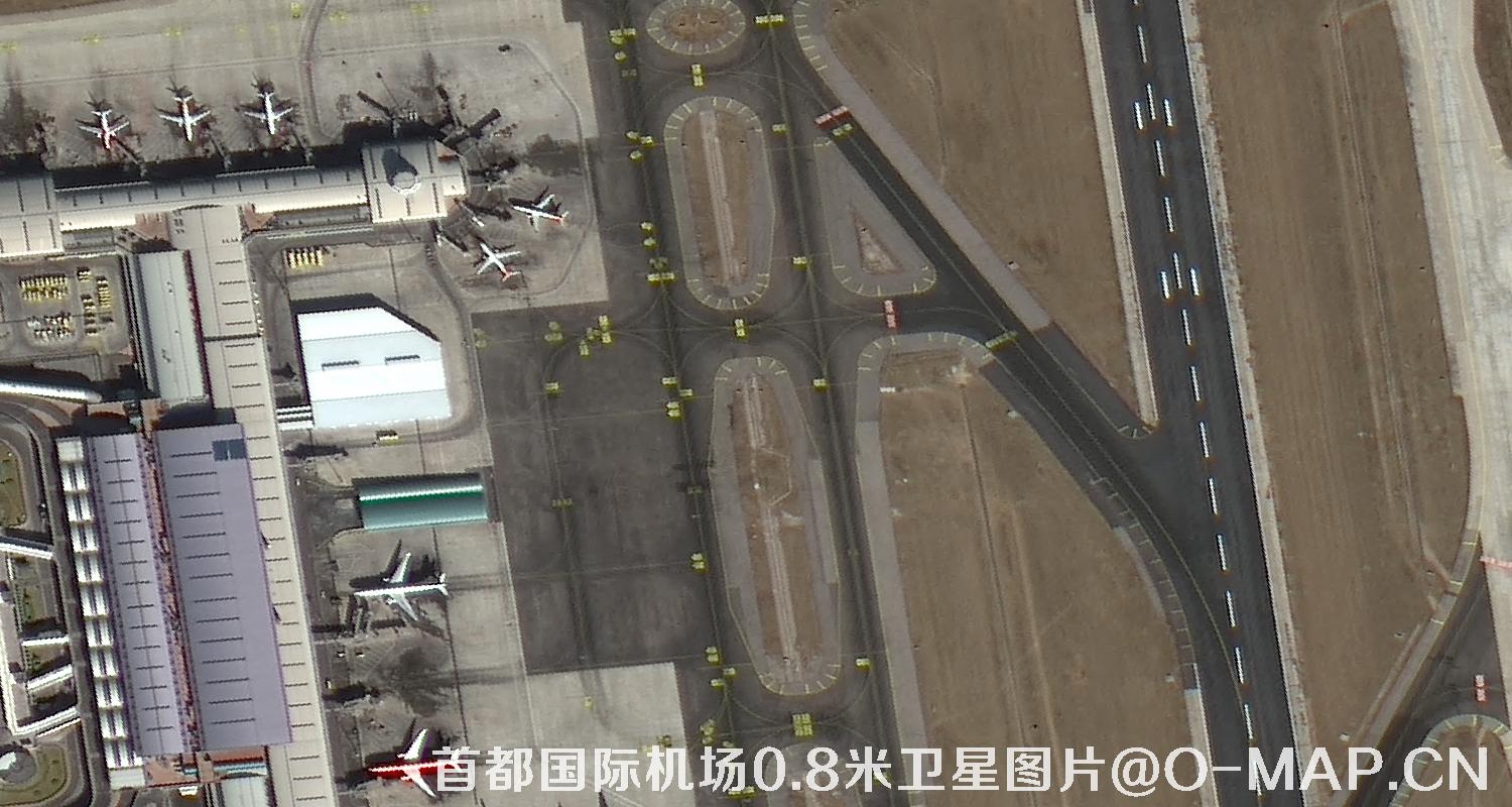 北京首都国际机场0.8米分辨率卫星图片