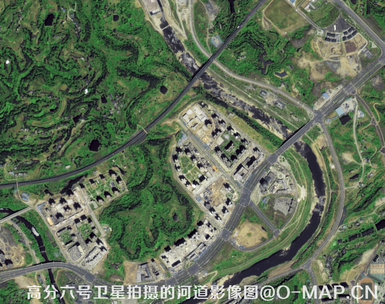 高分六号卫星拍摄的河道2米分辨率影像图