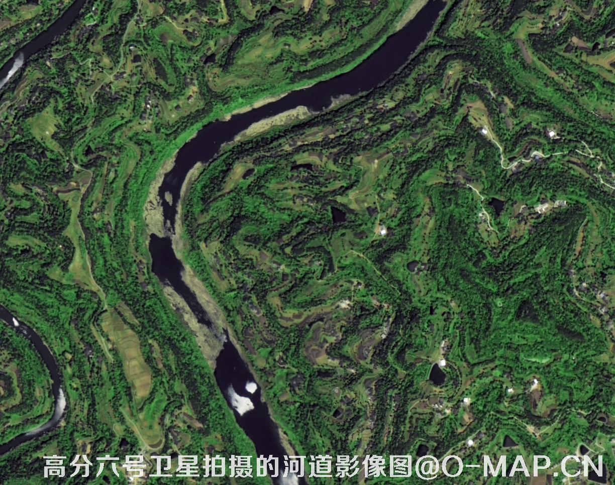 高分六号卫星拍摄的河道2米分辨率影像图