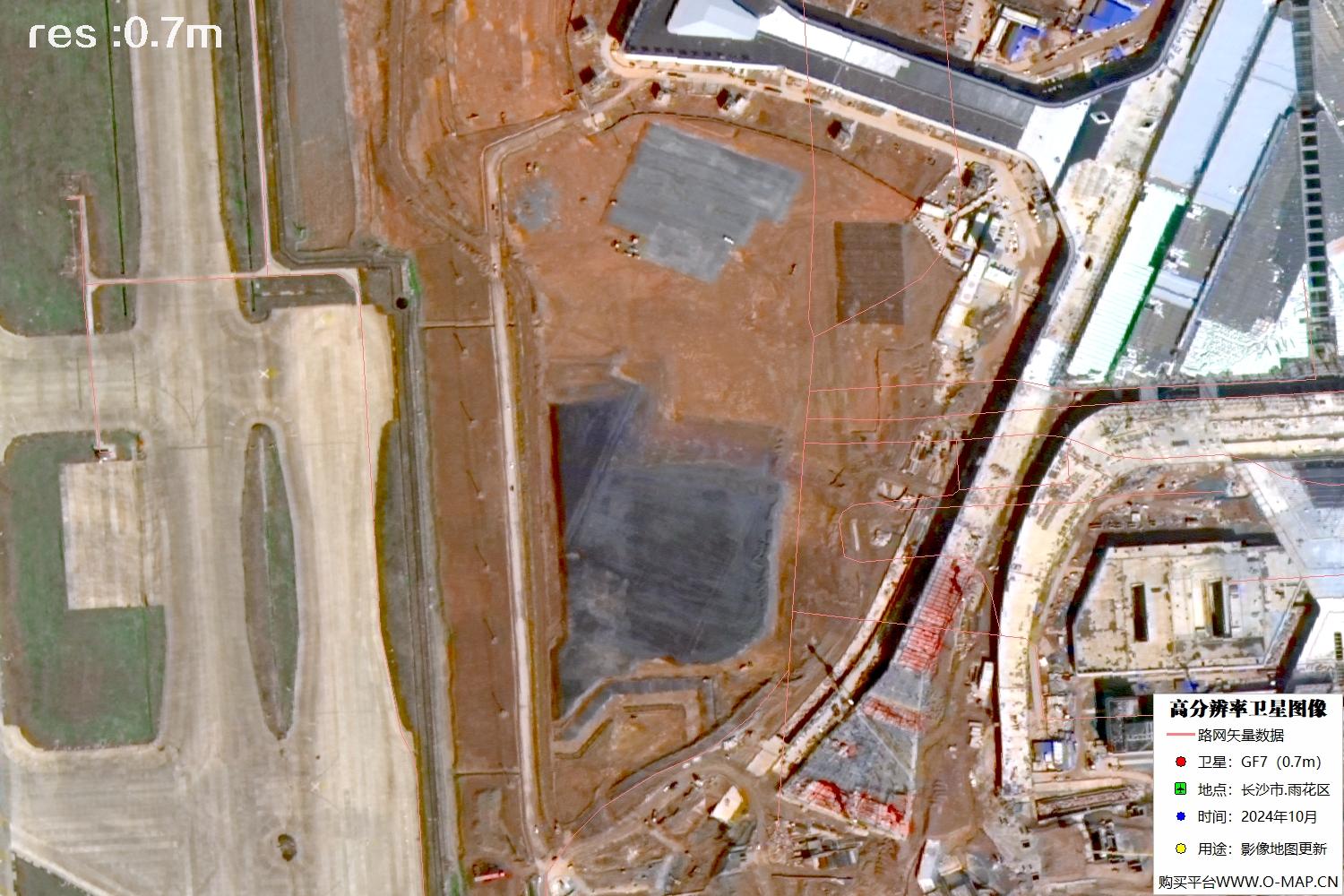 长沙市黄花国际机场2024年10月份高分七号卫星图像
