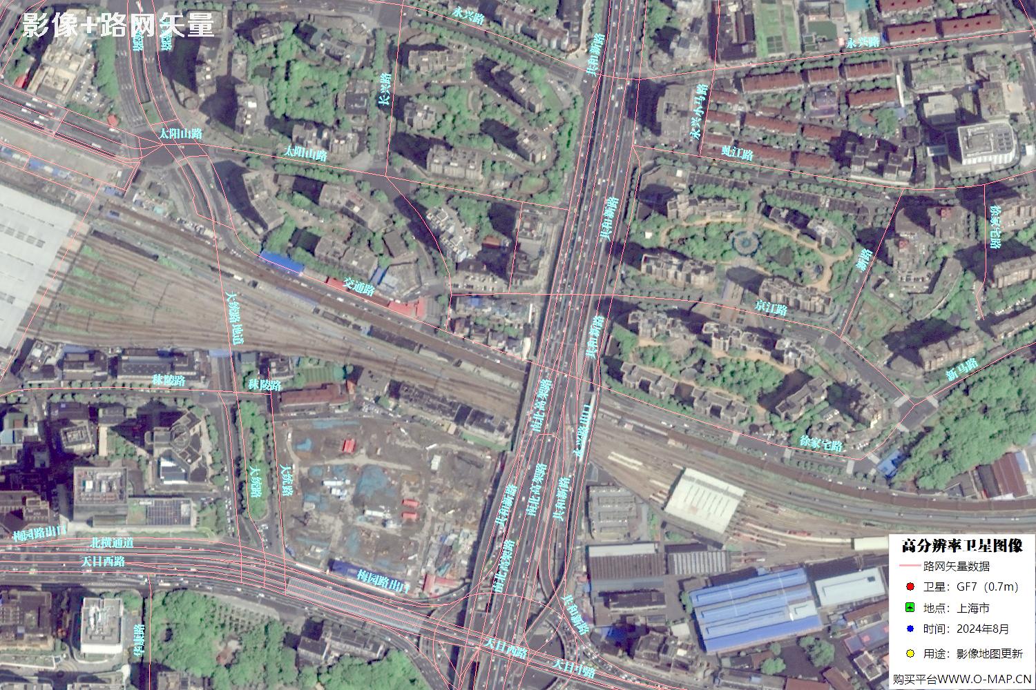 上海市路网数据和上海市2024年卫星图像叠加展示