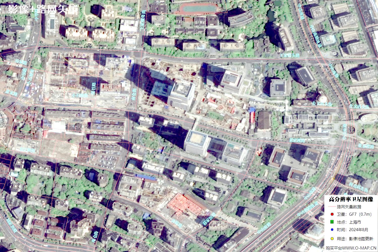 上海市路网数据和上海市2024年卫星图像叠加展示