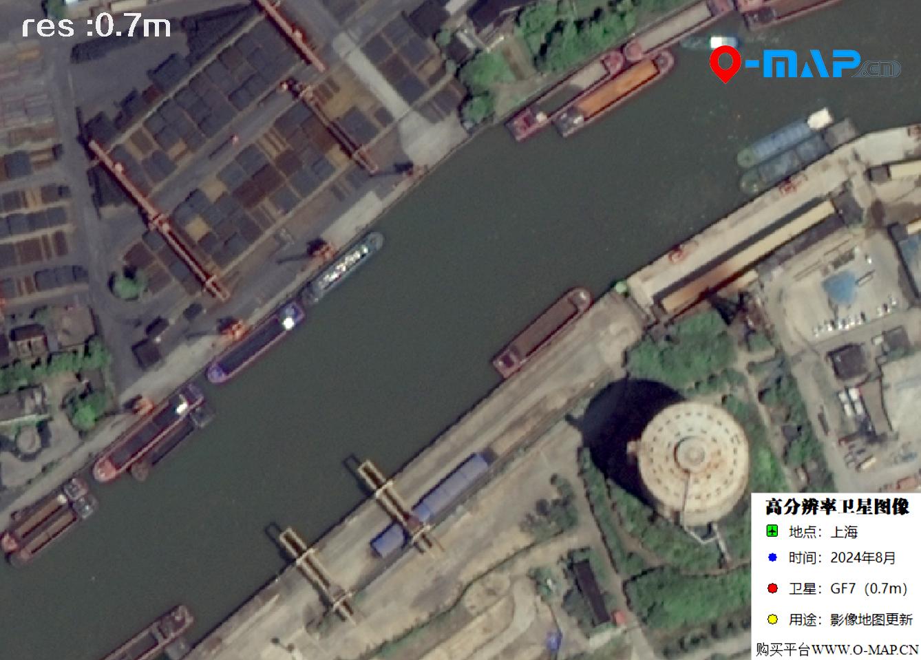 0.7米GF7卫星2024年拍摄的上海蕰藻浜河道船只卫星图像