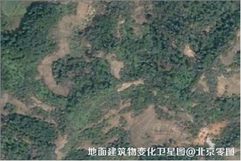 点击查看大图 地面建筑物变化卫星图