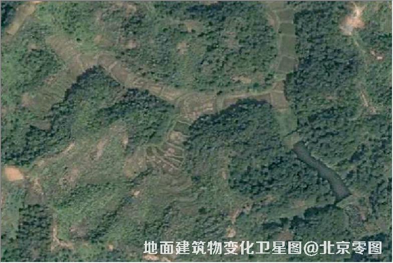 点击查看大图 地面建筑物变化卫星图