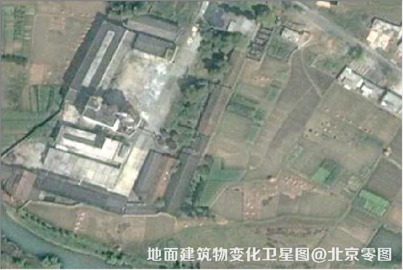 点击查看大图 地面建筑物变化卫星图