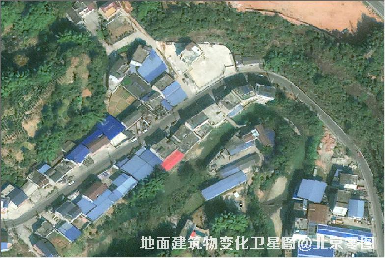 点击查看大图 地面建筑物变化卫星图
