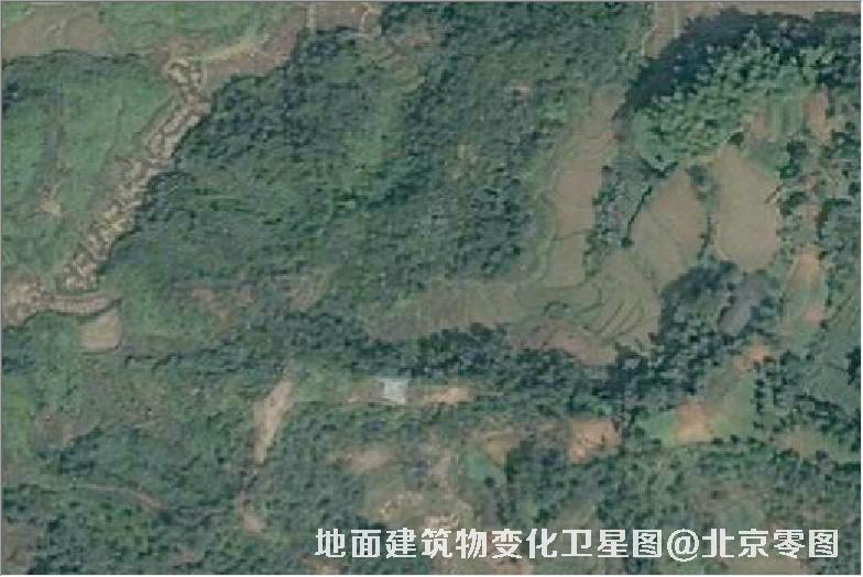 点击查看大图 地面建筑物变化卫星图