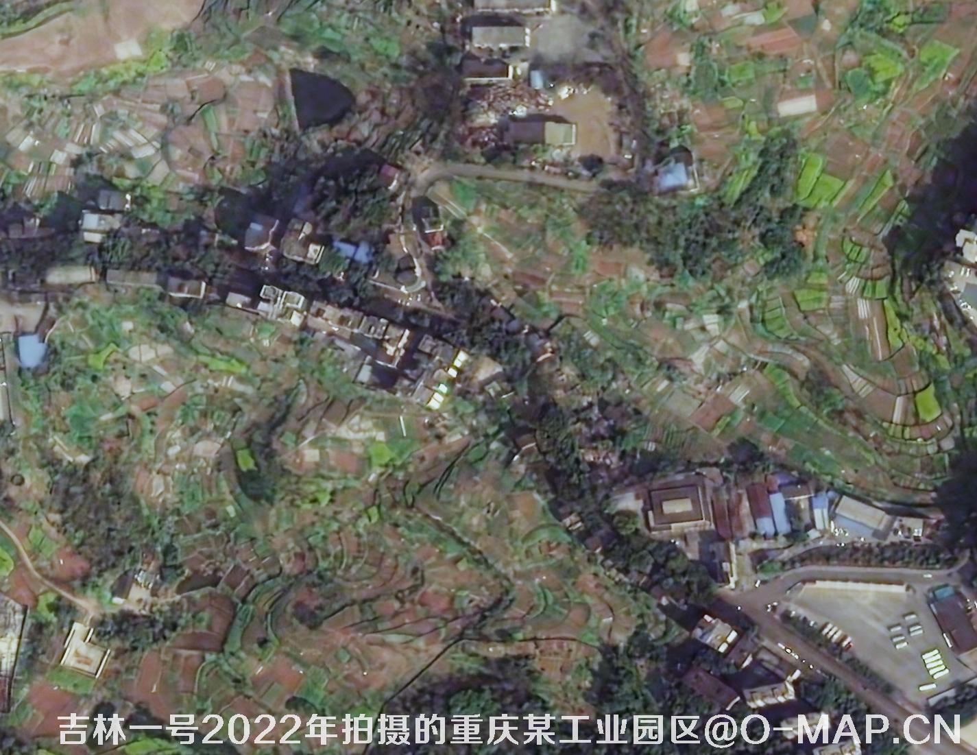 吉林一号卫星2022年3月份拍摄的重庆市某工业园区