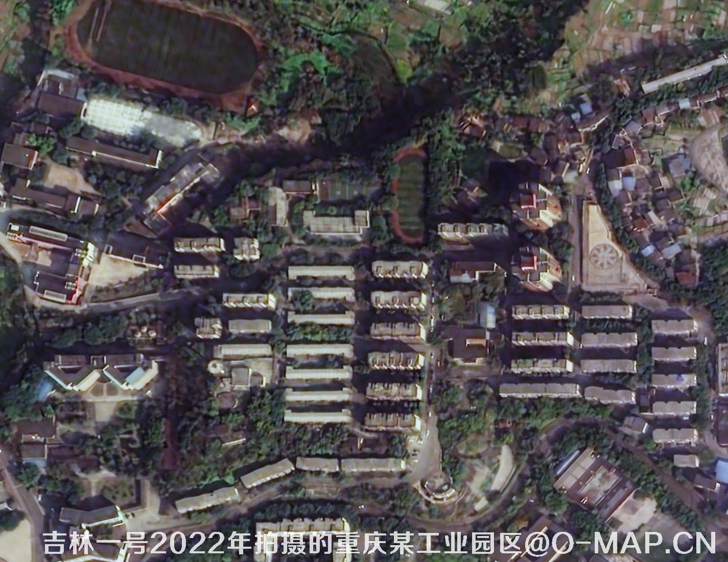 吉林一号卫星2022年3月份拍摄的重庆市某工业园区