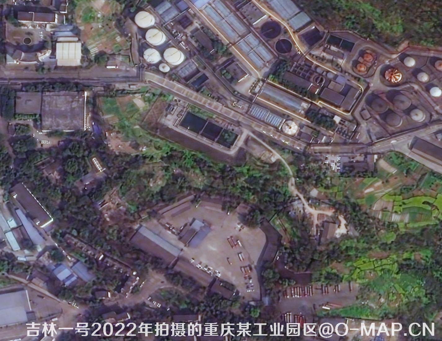 吉林一号卫星2022年3月份拍摄的重庆市某工业园区