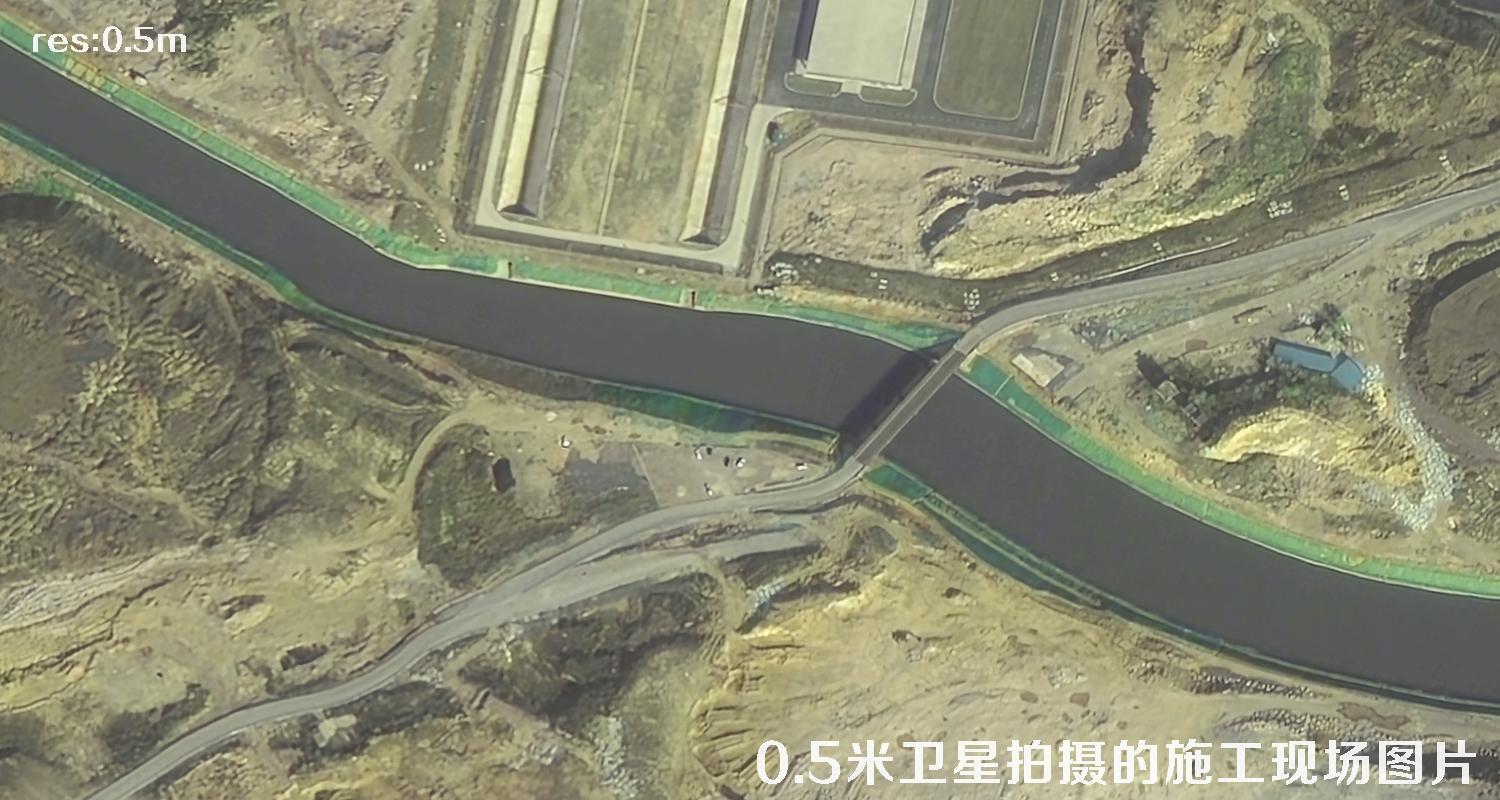 国产0.5米分辨率卫星拍摄的机场项目现场施工图片