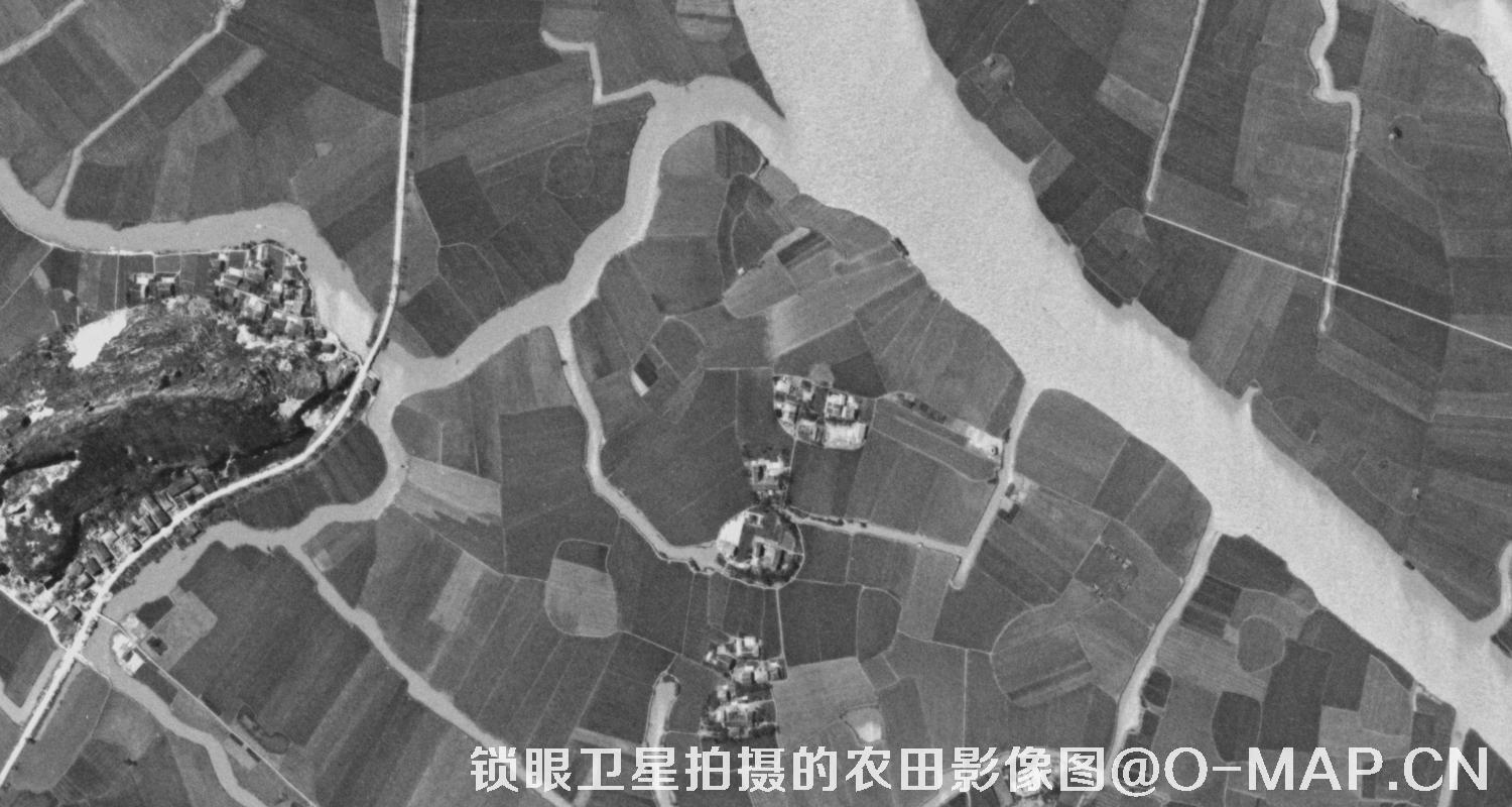 KeyHole锁眼卫星历史影像拍摄的农田影像图